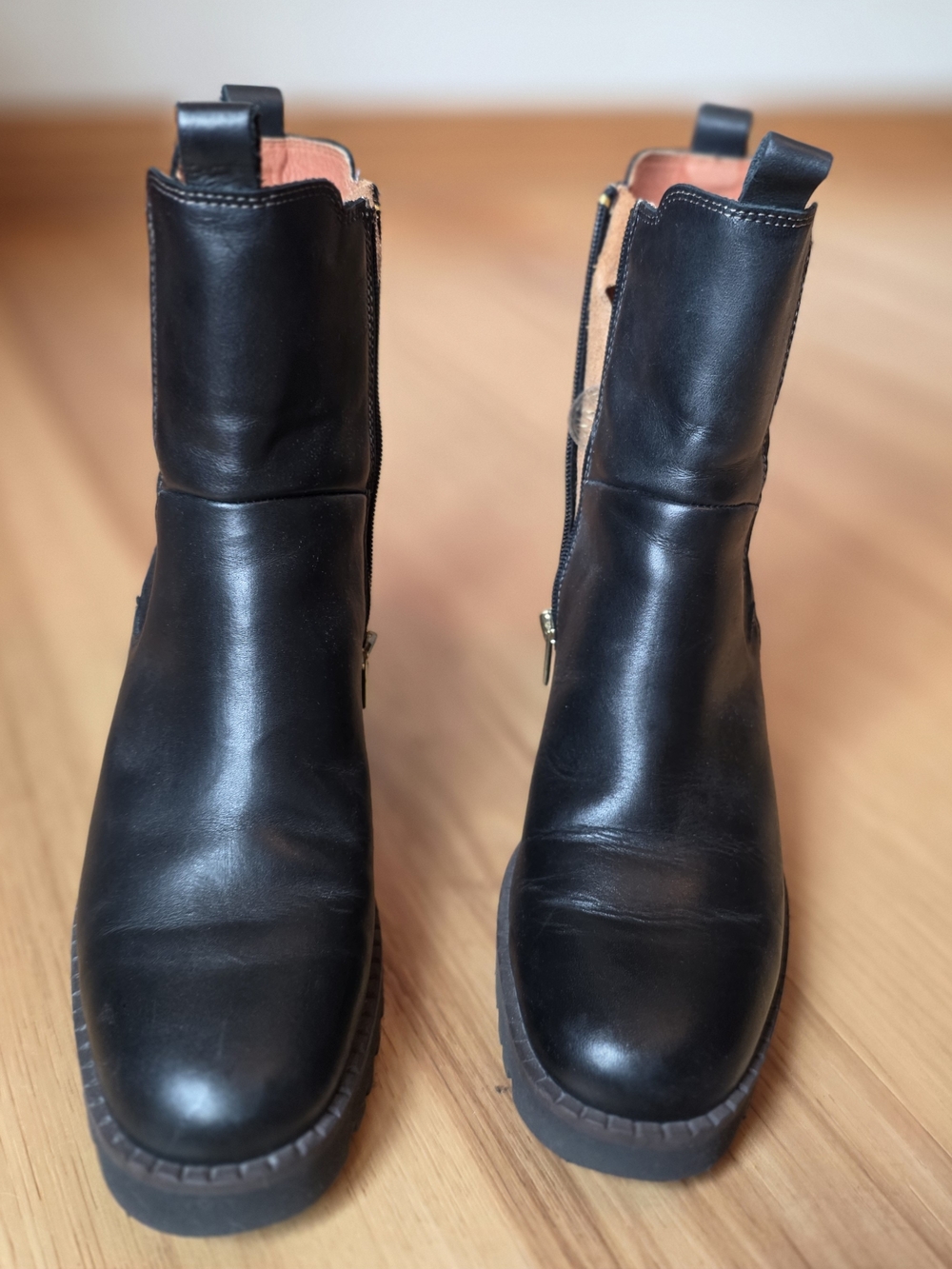 Pikolinos Black Chelsea Ankle Boot with Black Elastic Side Panel - Picture 3 of 10